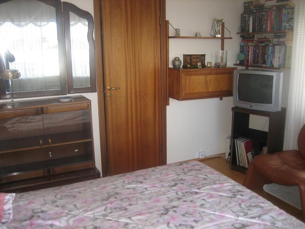Guesthouse Bina ريكيافيك الغرفة الصورة
