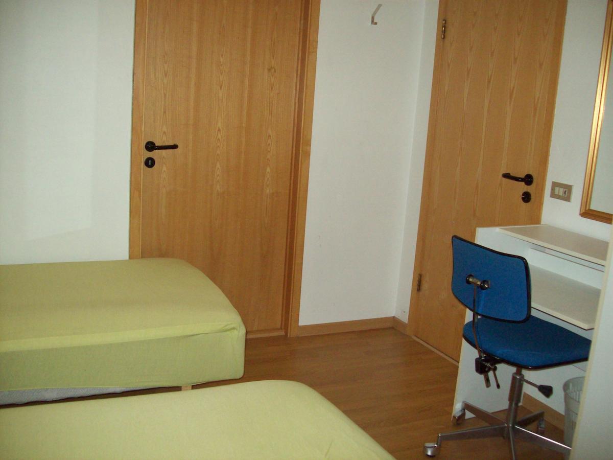 Guesthouse Bina ريكيافيك الغرفة الصورة